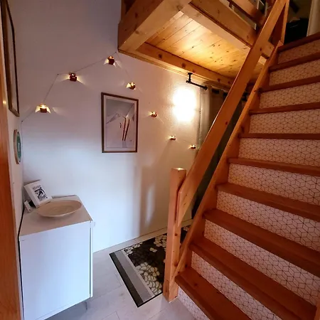 Apartment Joli Nid Cosi A La Montagne -lecherette *